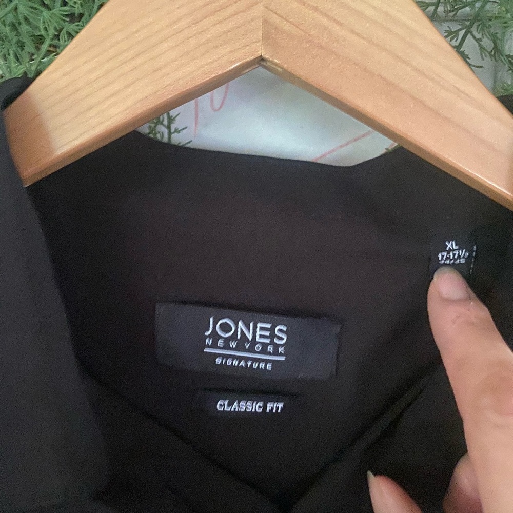 Jones New York Signature Black Shirt